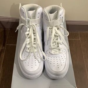 Nike Air Force 1 high tops men’s